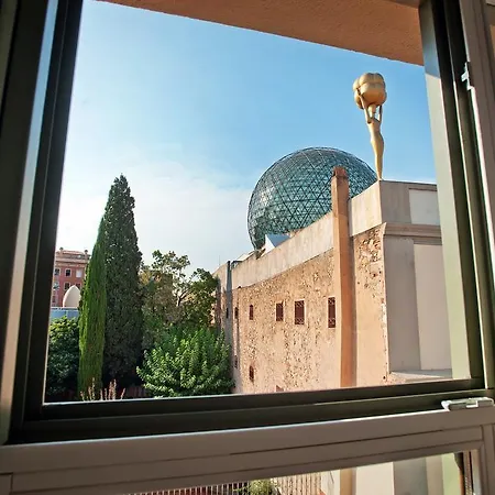 Apartment The Museum Figueres (Girona)