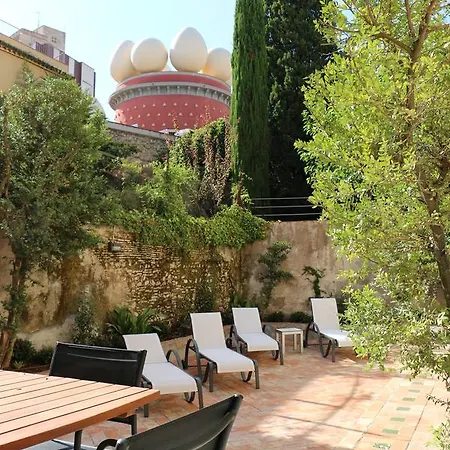 The Museum Apartment Figueres (Girona)